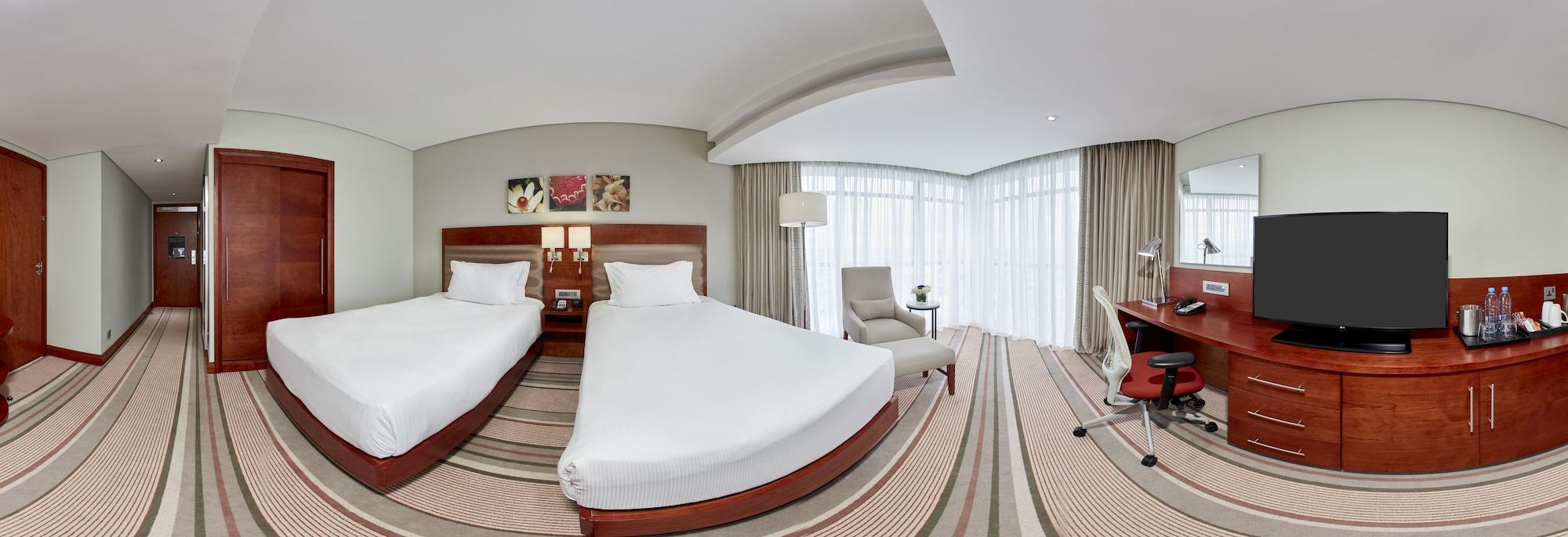 Hilton Garden Inn Society Business Park Lusaka Exterior foto