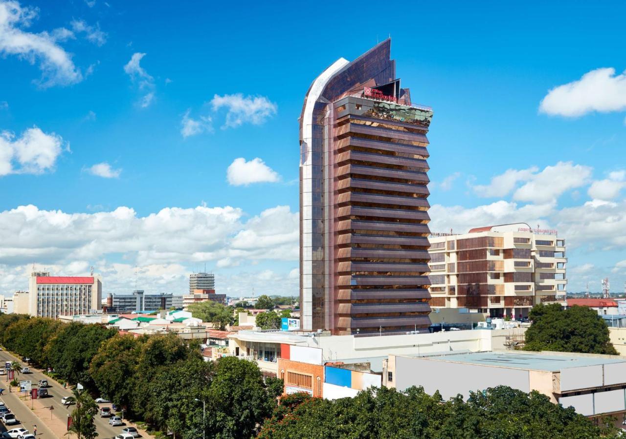 Hilton Garden Inn Society Business Park Lusaka Exterior foto