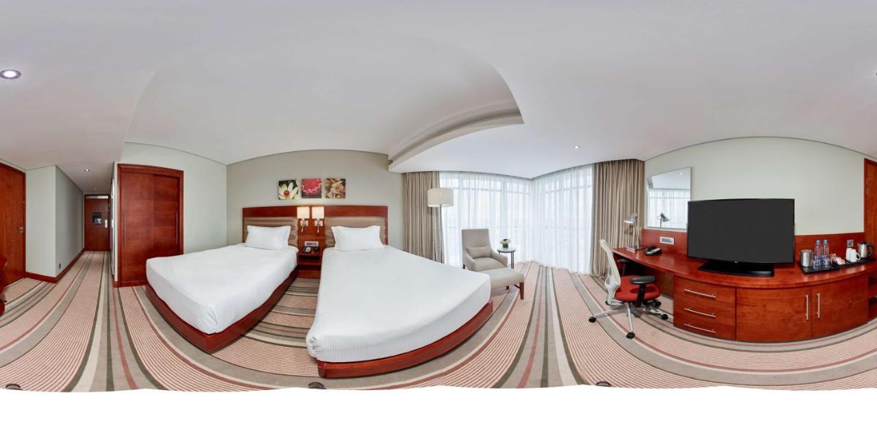 Hilton Garden Inn Society Business Park Lusaka Exterior foto