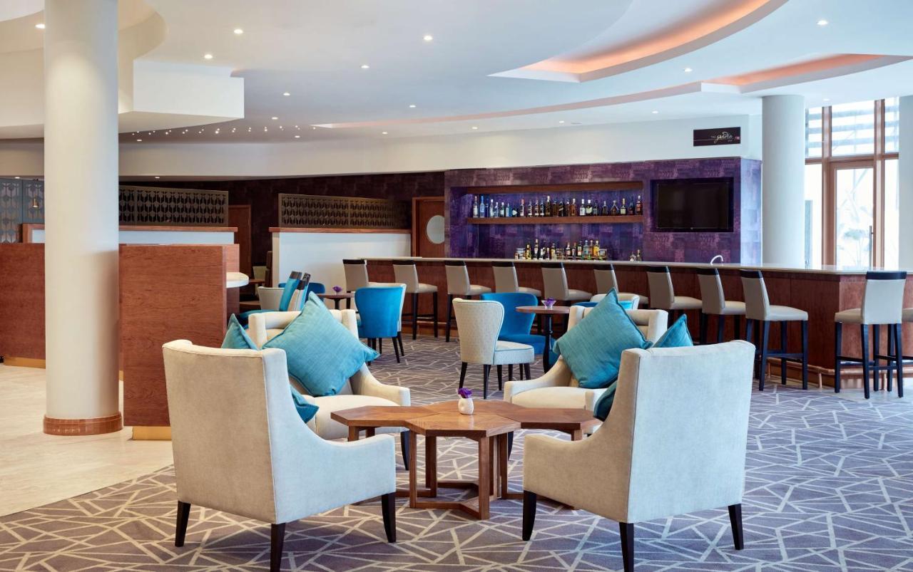 Hilton Garden Inn Society Business Park Lusaka Exterior foto